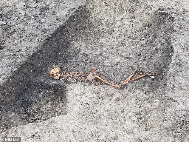 Iron Age Murder Victim’s Skeleton Found in England