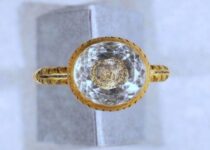 370-year-old gold ring may have honored beheaded earl