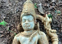 12th-Century Sculpture of Vishnu Unearthed in India