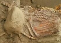 4,500-year-old female mummy discovered in Peru
