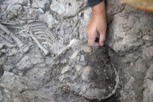 Read more about the article A Child’s Skeleton was Unearthed During the Tozkoparan Mound Excavations