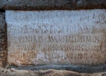 Stunningly preserved mummy of slave found in Pompeii graveyard