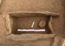 Archaeologists Uncover 8 Graves Dated 6,500 Years Ago in Lausanne, Swiss