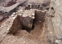 A “high status” medieval building has been discovered under public toilets in Cardiff