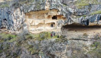 1,800-year-old Roman remains found in valley of eastern Turkey