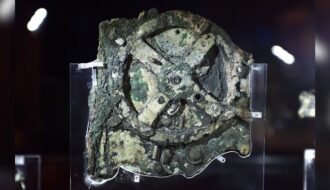 Scientists claim that the world’s first computer, the Antikythera Mechanism, “started” in 178 BC