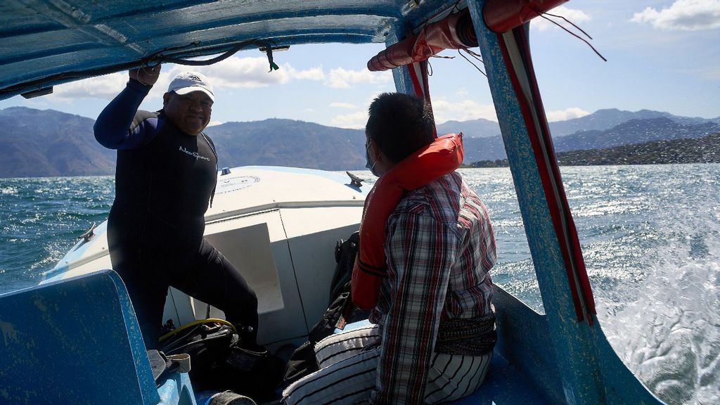 submerged archaeological site of a complex Mayan city by experts in Lake Atitlan