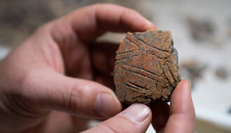 Clues to Pacific Migration Paths Discovered in Papua New Guinea