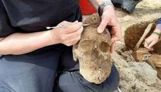 Two more Giants discovered at Mont’e Prama in Sardinia, Italy