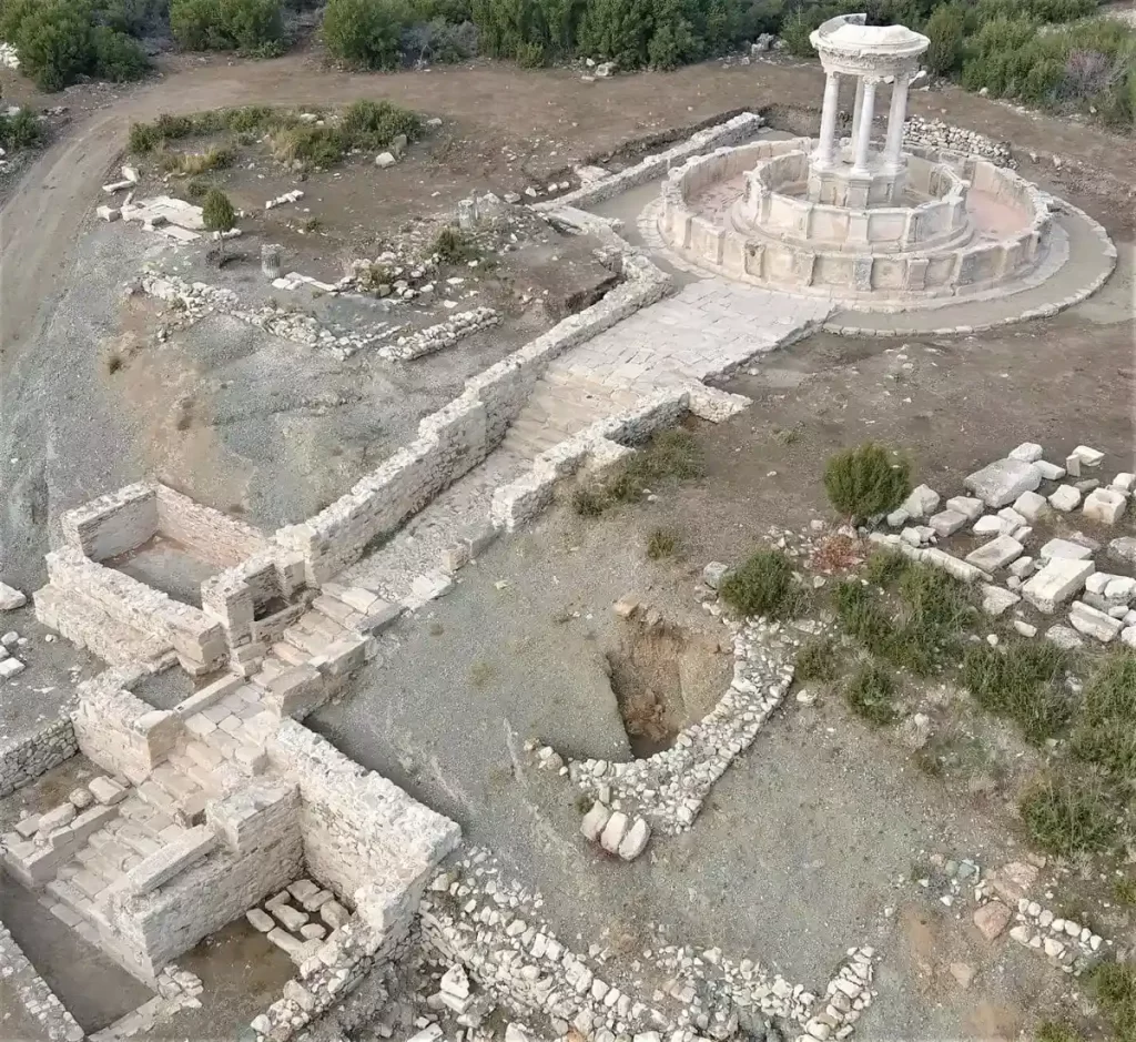 monumental fountain